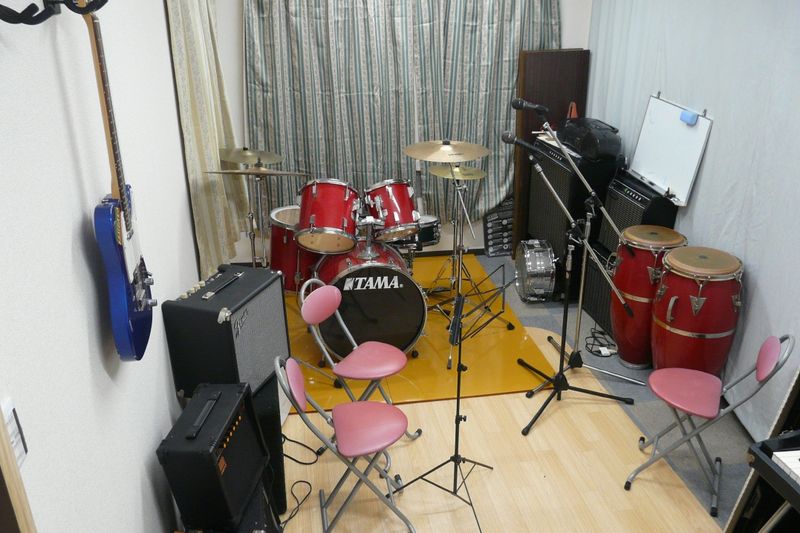 Jahgloスタジオ Jahgloスタジオ    音楽講師様の教室や　個人レッスンにの室内の写真