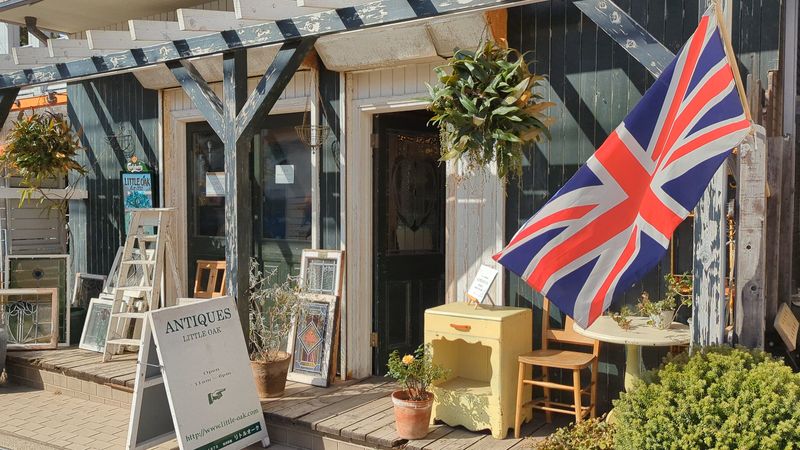 貸しスペース　リトルオーク - 西洋骨董リトルオーク