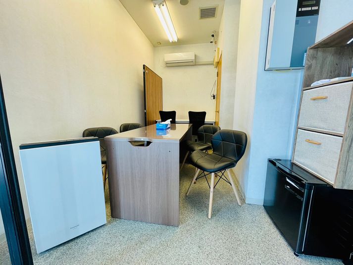 JK Room 新中野 ポップアップストア、貸し会議室、勉強会、ボードゲームの室内の写真