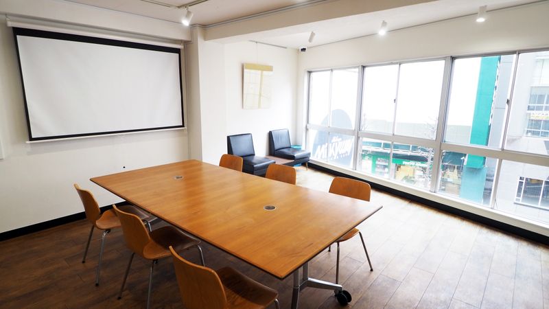 レンタルスペースSHIBUYA ROCKS301 - 【23名着席】渋谷区宇田川町のレンタルスペース