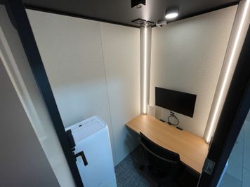 EKI DESK【とうきょうスカイツリー駅】（ボックス型シェアオフィス） ROOM １の室内の写真