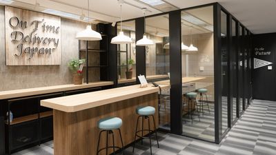 エントランス - ＜オンタイム渋谷フォーラムエイト＞ オンタイム渋谷フォーラムエイト ⭐️最大70名収容⭐の入口の写真