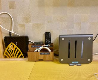 wi-fi、TVリモコン・堀炬燵リモコン
※TVリモコン/堀炬燵リモコン返却場所 - NASA＆⑧ in the Room 受け入れ終了。の室内の写真
