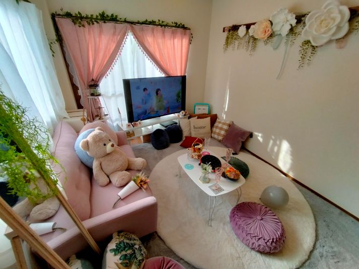 レンタル撮影スタジオ💆‍♀️推し活・オタ活👌衣装/更衣室有 - パーティ・誕生日会【コンビニ0分】オオノビル305「ロココ川口」