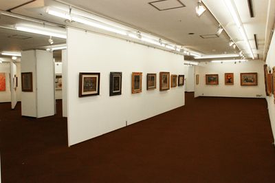 銀座駅徒歩2分、104坪の展覧会＆イベントスペースです。 - ギャラリーセンタービル　銀座洋協ホール