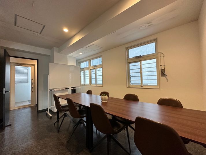 会議室（最大10名）コワーキングスペース「C.O.L」 - コワーキングスペース「C.O.L」会議室