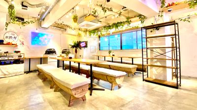 ラグジュアリーなフロアはBBQもお楽しみいただけます！ - 渋谷ガーデンホールの室内の写真