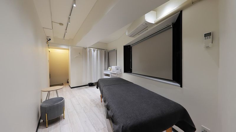 アクセス抜群の完全個室レンタルサロン｜She レンタルサロン - 駅近✨レンタルサロンShe｜エステ・マッサージなど