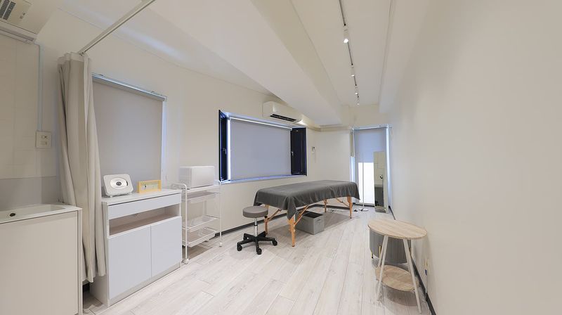 アクセス抜群の完全個室レンタルサロン｜She レンタルサロン - 駅近✨レンタルサロンShe｜エステ・マッサージなど