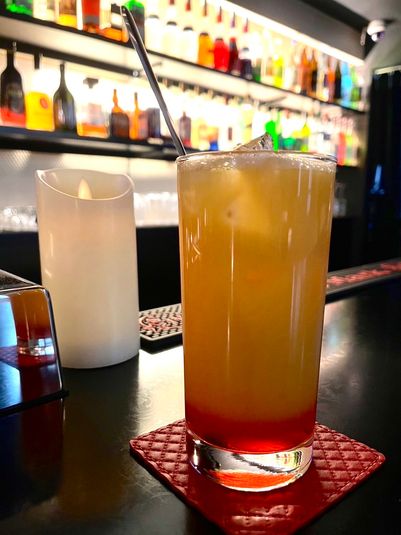 カラオケ＆モニター3台あり　貸切パーティースペース - BAR SEAHORSE