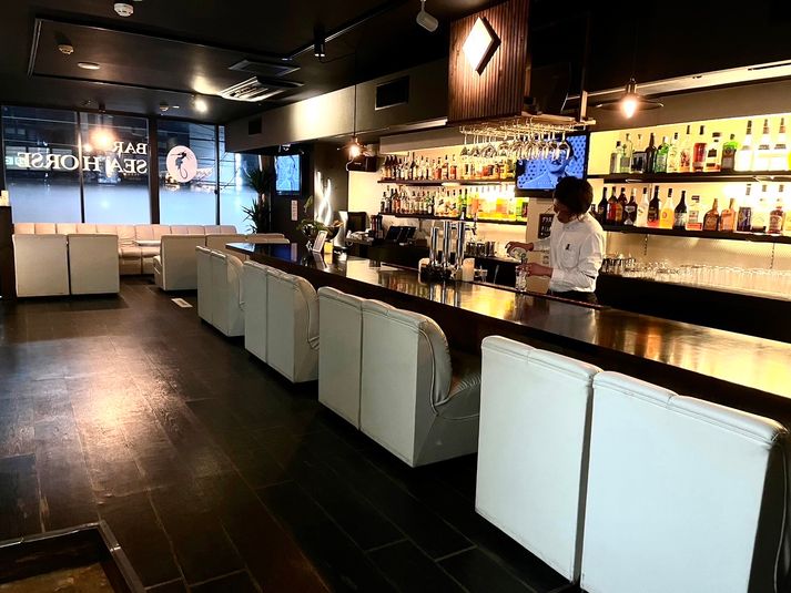カラオケ＆モニター3台あり　貸切パーティースペース - BAR SEAHORSE