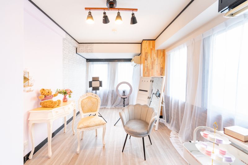 みんなが光の魔術師になれる撮影スタジオ「アイアン」 - 撮影スタジオ「アイアン」