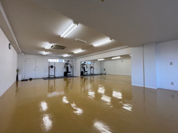 仲野ビル レンタルスペース 完全プライベートレンタルジム＆ヨガスタジオ3-Cの室内の写真