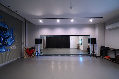 STUDIO L'EAUスタジオ ロー ダンススタジオ　パーティースペースの室内の写真