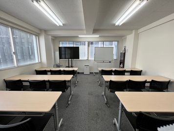 ♬マルチアクセス貸会議室＠東京♬ アクセス抜群の貸し会議室・レンタルスペースの室内の写真