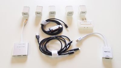 充電用USBコンセント、USB-C→HDMI変換、充電ケーブル[USB-C等各種対応]、Lightning→HDMI変換、ミニディスプレイ→HDMI変換 - ウィルシャー・プレイス四谷 貸し会議室の設備の写真