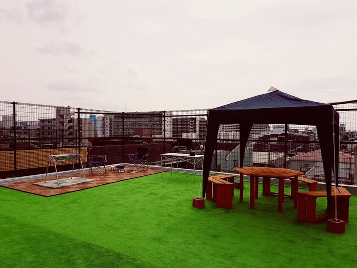 SKH BBQキャンプフィールド - SKHビル