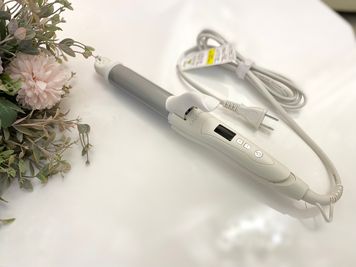 新大阪駅2分♪MSPACE 【パラム新大阪駅前】100インチスクリーン/高性能プロジェクターの室内の写真