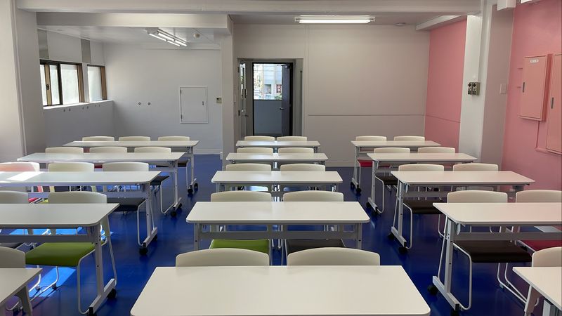 泉崎201会議室[定員35+α] - みんなの貸会議室　那覇泉崎店