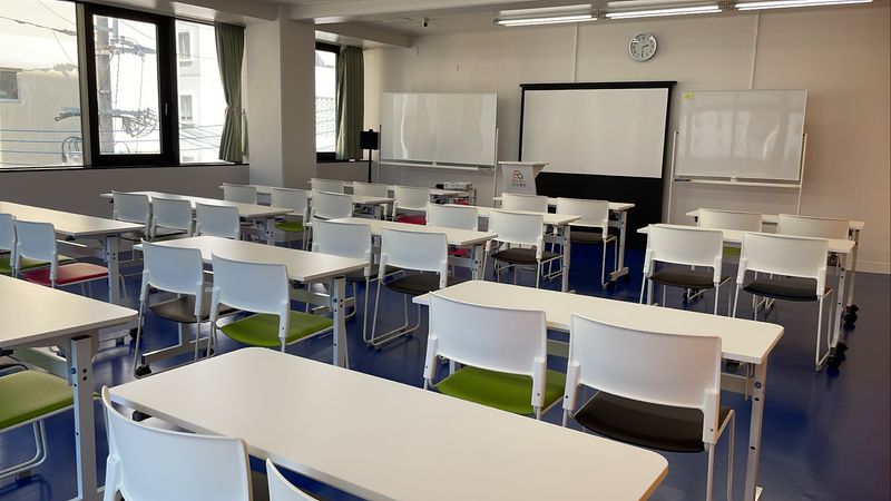 泉崎301会議室[定員33+α] - みんなの貸会議室　那覇泉崎店