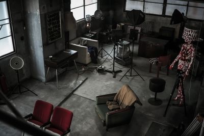 室内の家具・照明機材・小物・アート作品は、すべて撮影などにご利用いただけます。 - GUSSA STUDIO & GALLERY 「A+B」studioの室内の写真