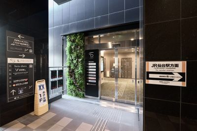 仙台協立第15ビル S.FRONT5階会議室の入口の写真