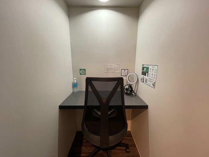 No.1 - RemoteworkBOX TKP名古屋ルーセントタワー店