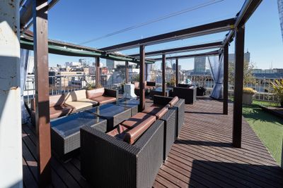 定禅寺ヒルズ(定禅寺通り) ROOF GARDENの室内の写真