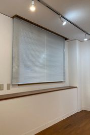 入って左側の窓になります - SOFT OFFICE 下北沢SOFT OFFICEの室内の写真