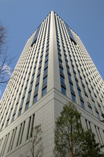 モニター付！4名打合室 - fabbit大阪本町