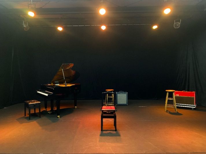 森の中の撮影スタジオ「Studio Go Wild」 - Studio Go Wild