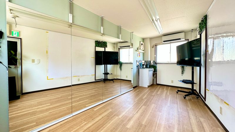 『コソ練専用』貸切スタジオ｜ダンス・フィットネススペース💪 - レンタルスペースＣＲＥＯ王子駅前