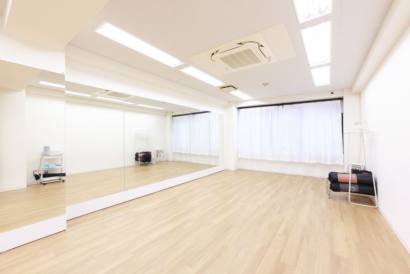 ダンス、ヨガ、演劇、撮影スタジオ、赤坂 - レンタルスタジオ HIKARI 赤坂