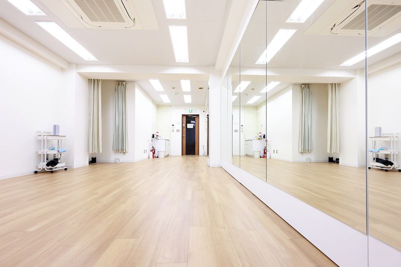 ダンス、ヨガ、演劇、撮影スタジオ、赤坂 - レンタルスタジオ HIKARI 赤坂