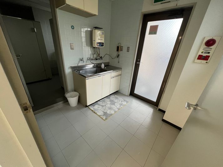 HGスペース今出川４F  - HGスペース