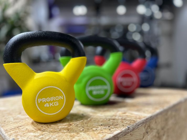 川崎駅近完全個室大型レンタルジム - レンタルジム BTB川崎駅前店