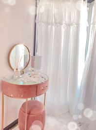 Lu・an 平日お得🤍栄駅すぐ❣️大人数OK🥰大型モニターで推し活♡の室内の写真