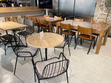 【即予約可能！】駅近・格安！カフェスタイルのドロップインスペースで快適な時間を過ごそう - EIGHT CAFE