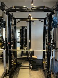【マルチマシン】完全個室のプライベートジムをお探しなら、サービス充実のトレーニングジムGOAT★ - GOAT TrainingGYM【ゴウト】 トレーニングジムGOAT (メンズ脱毛BOSS名古屋店内)の室内の写真