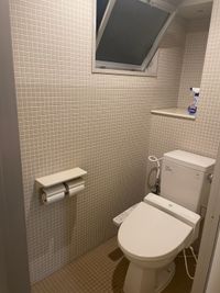 【女性トイレ（個室×1）】 - テレワークブース田町 ブース21の室内の写真