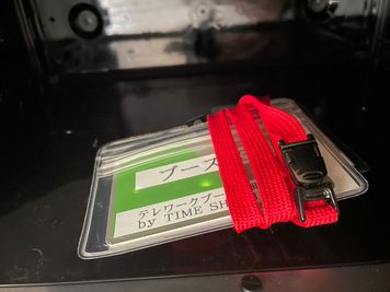 【予約完了メールに記載している手順でポストを開けて、中からカードキーを取出してください。】 - 【閉店】テレワークブース田町 【閉店】ブース21の室内の写真