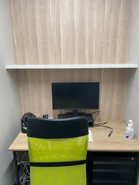  【コンパクトな１名用サイズで周りを気にせず作業に集中できます。】 - 【閉店】テレワークブース田町 【閉店】ブース23の室内の写真
