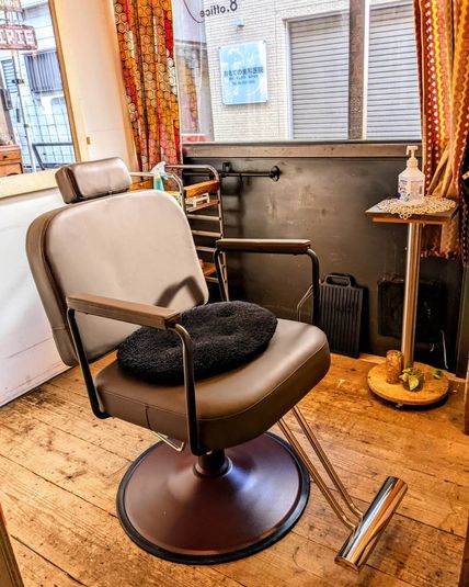 個室の美容室！タオルシャンリン付 - 個室のレンタル美容室