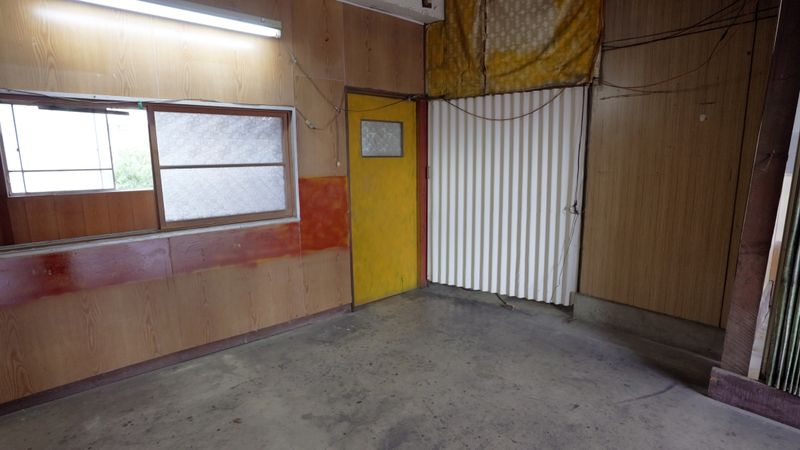 廃墟スタジオ3階スペース - スタジオザットルインズ