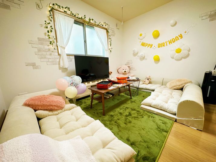こじんまりとした落ち着きのあるスペース🤍 - パーティスペース高田馬場 24時間営業❕高田馬場徒歩3分のパーティースペースの室内の写真
