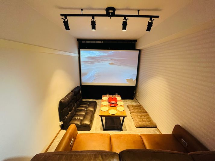 100 inchシアター・リクライニング付パーティスペース - 元住吉駅直結オズシアター🎥🍻🎉元住吉/武蔵小杉/日吉