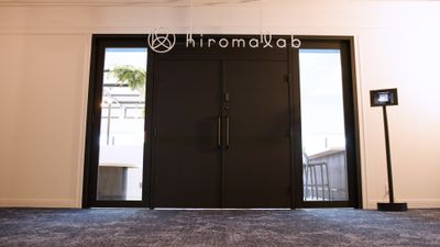 Hiromalab（ヒロマラボ） 中ヒロマ_10名会議室の入口の写真