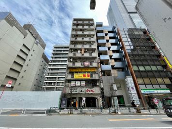 【TIME SHARING 新宿南口 GSハイム503_建物外観】 - 【閉店】TIME SHARING 新宿南口 GSハイム 【閉店】503の外観の写真