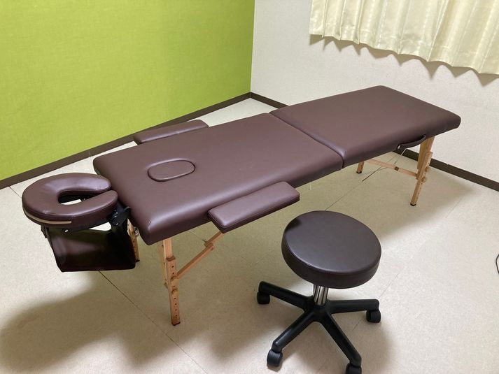 市川駅前レンタルスペース・サロン・会議室「としょかんのうら市川」 - 市川駅前としょかんのうらいちかわ