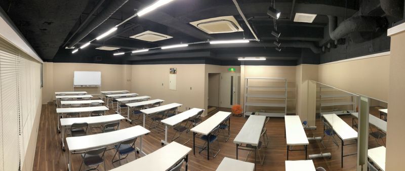 多目的スペース（会議室、セミナールーム、ダンススタジオ） - THビル2階Aルーム